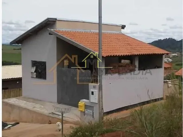 Casa com 200m², à venda, no bairro Jardim Jequitibá  em Guaranésia
