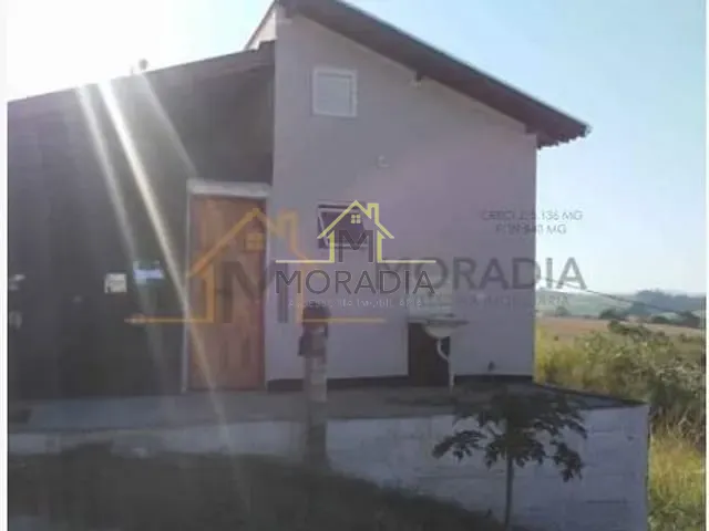 Casa com 200m², à venda, no bairro Jardim Jequitibá  em Guaranésia