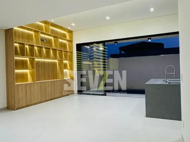 Casa com 360m² 3 quartos e 4 banheiros, à venda, no bairro Vila Santista em Bauru
