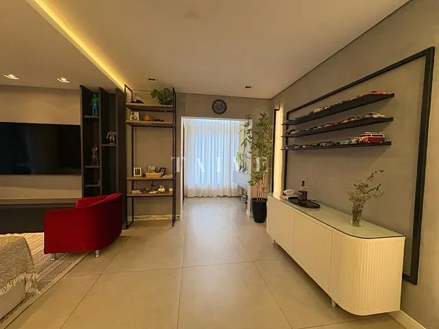 Casa com 376m² 3 quartos e 3 banheiros, à venda, no bairro São Pedro em Londrina