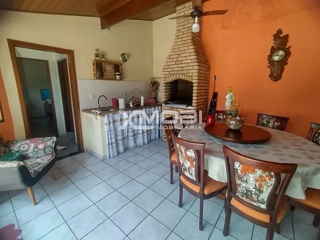 Casa com 250m² 4 quartos e 2 banheiros, à venda, no bairro Parque da Represa em Jundiaí