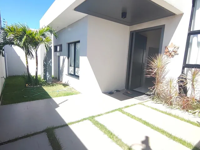 Casa com 250m² 2 quartos e 2 banheiros, à venda, no bairro São José dos Náufragos em Aracaju