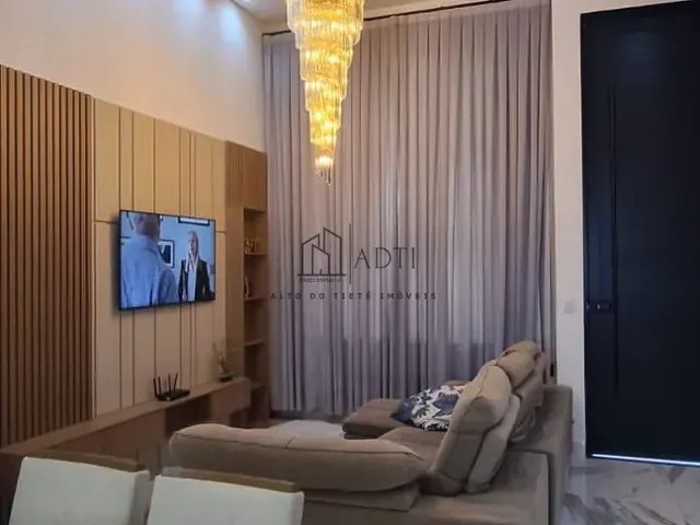 Casa 3 quartos e 4 banheiros, à venda, no bairro Cidade Parquelandia em Mogi das Cruzes