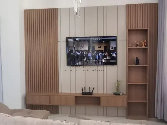 Casa 3 quartos e 4 banheiros, à venda, no bairro Cidade Parquelandia em Mogi das Cruzes