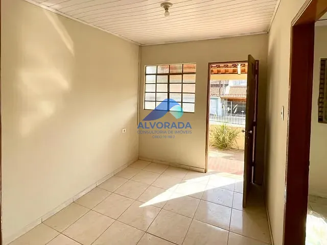 Casa com 250m² 3 quartos e 1 banheiro, à venda, no bairro Jardim Satélite em São José dos Campos