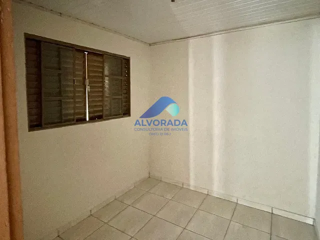 Casa com 250m² 3 quartos e 1 banheiro, à venda, no bairro Jardim Satélite em São José dos Campos