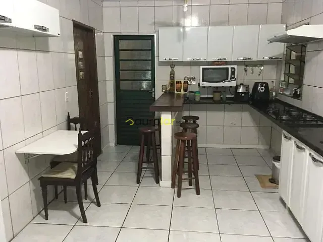Casa com 247m² 3 quartos e 2 banheiros, à venda, no bairro Vila Nova Santa Clara em Bauru