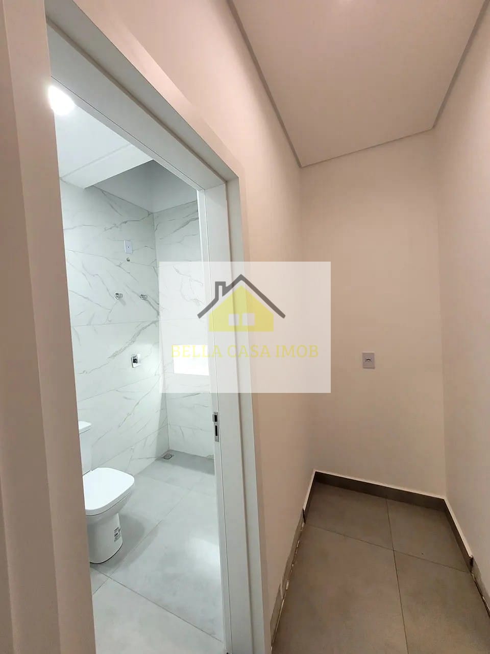 Casa à venda com 3 quartos, 122m² - Foto 3