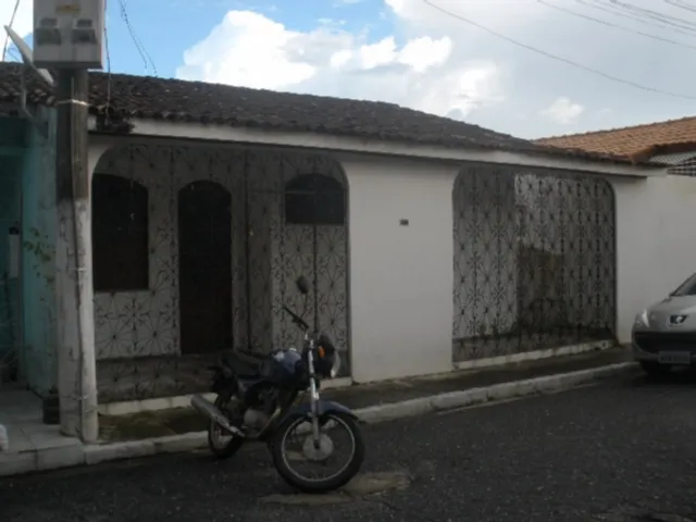 Casa 2 quartos e 1 banheiro, para alugar, no bairro Curió-Utinga em Belém