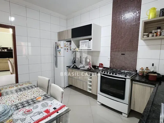 Casa 3 quartos e 4 banheiros, à venda, no bairro Ibiti Royal Park em Sorocaba