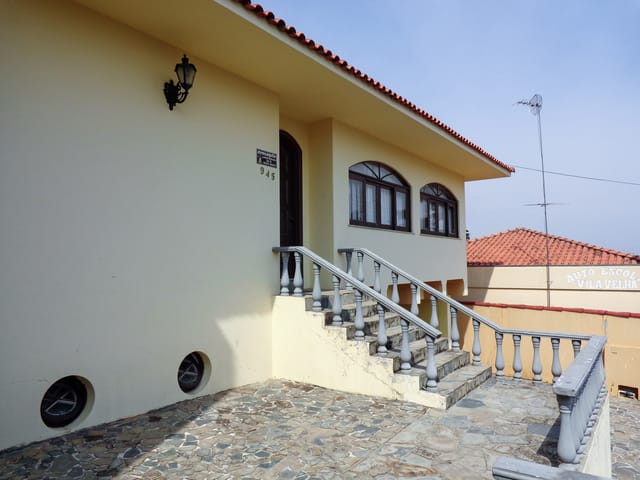 Casa com 492m² 4 quartos e 4 banheiros, à venda, no bairro Ronda em Ponta Grossa