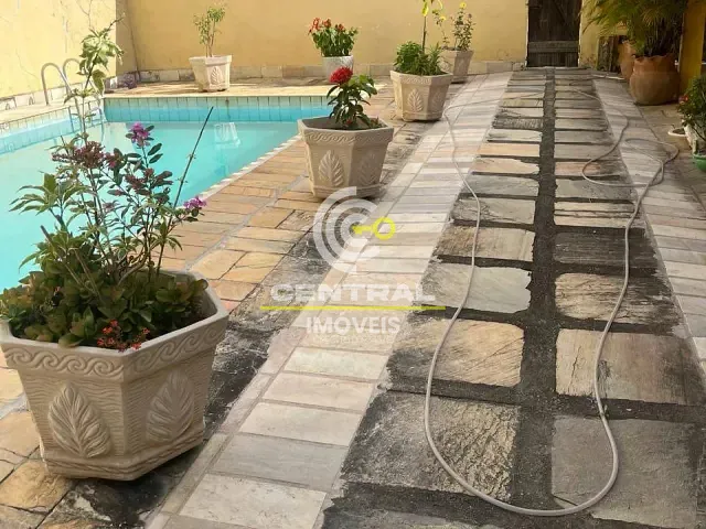 Casa 2 quartos e 1 banheiro, à venda, no bairro Outeiro das Pedras em Itaboraí