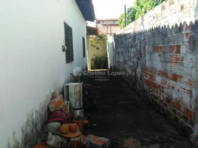 Casa com 315m² 3 quartos e 3 banheiros, à venda, no bairro Santa Isabel em Teresina
