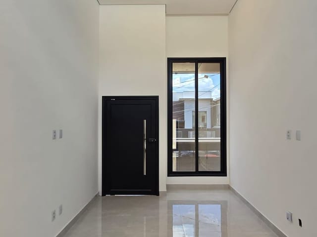 Casa com 175m² 3 quartos e 2 banheiros, à venda, no bairro Vila Caputera em Mogi das Cruzes