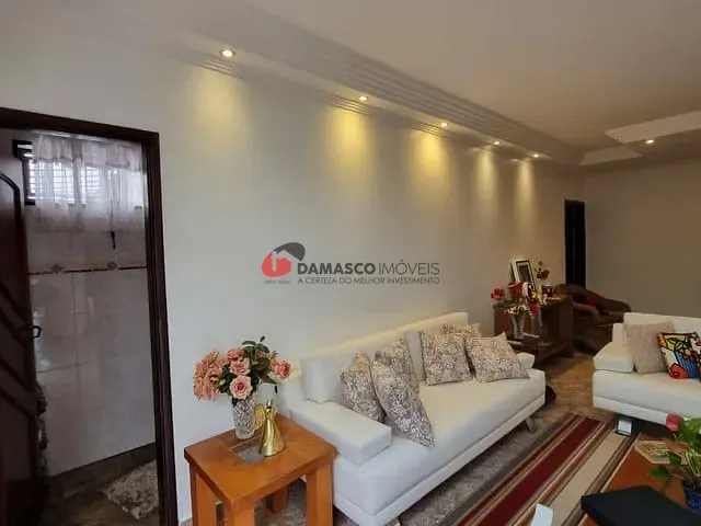 Casa com 279m² 3 quartos e 4 banheiros, à venda, no bairro Osvaldo Cruz em São Caetano do Sul
