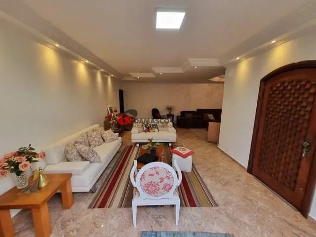 Casa com 279m² 3 quartos e 4 banheiros, à venda, no bairro Osvaldo Cruz em São Caetano do Sul