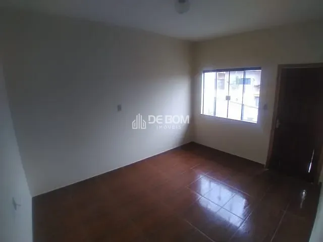 Casa com 375m² 2 quartos e 1 banheiro, à venda, no bairro Jardim das Acácias em Poços de Caldas