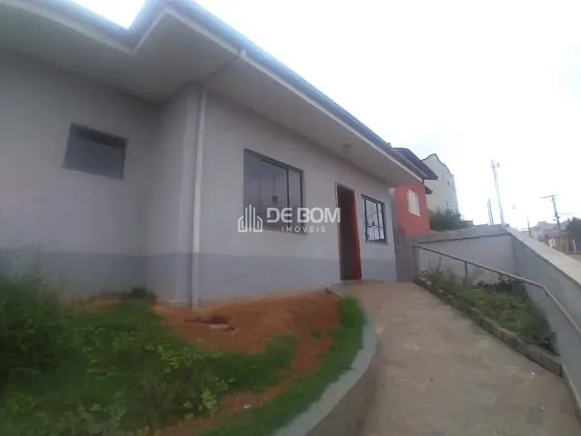 Casa com 375m² 2 quartos e 1 banheiro, à venda, no bairro Jardim das Acácias em Poços de Caldas