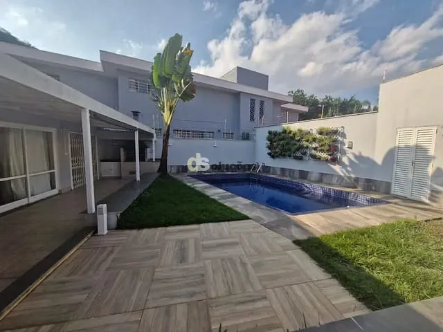 Casa 4 quartos e 5 banheiros, à venda ou para alugar, no bairro Boaçava em São Paulo