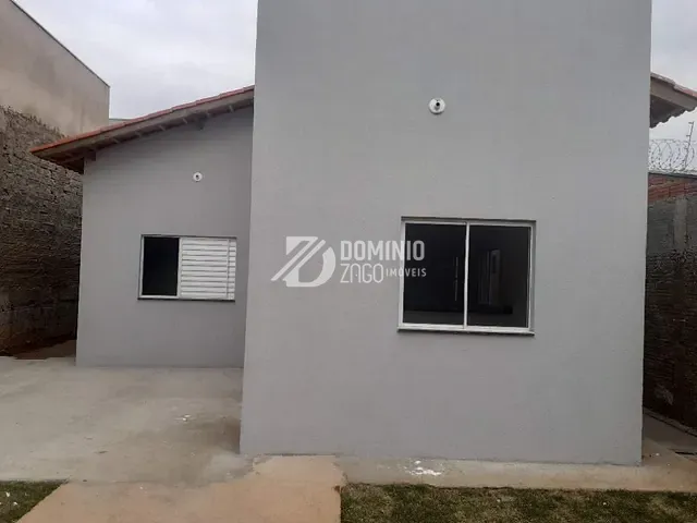 Casa com 250m² 2 quartos e 1 banheiro, à venda, no bairro Jardim Espírito Santo em Uberaba