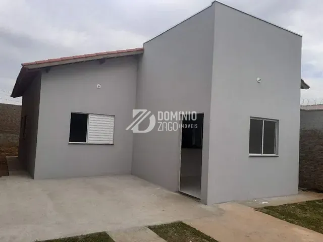 Casa com 250m² 2 quartos e 1 banheiro, à venda, no bairro Jardim Espírito Santo em Uberaba