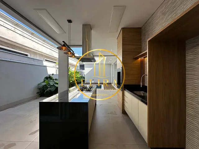 Casa com 360m² 3 quartos e 5 banheiros, à venda, no bairro Jardim Firenze em Santa Bárbara D'Oeste