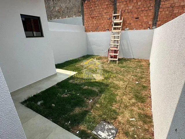 Casa com 150m² 3 quartos e 2 banheiros, à venda, no bairro Bandeirantes em Londrina