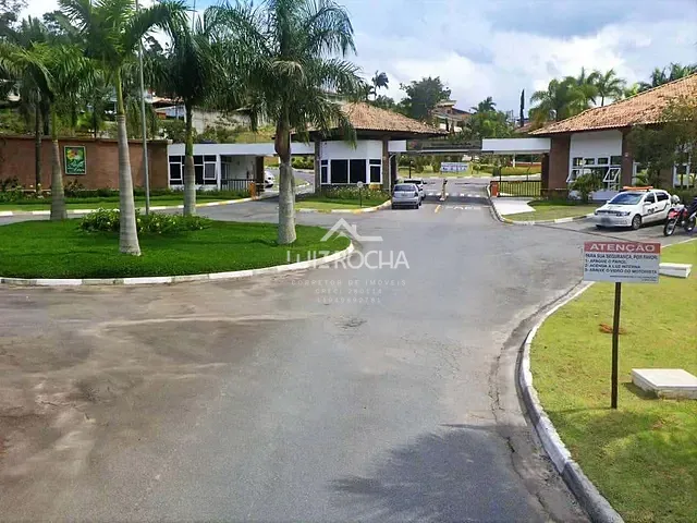 Casa com 682m² 4 quartos e 7 banheiros, à venda, no bairro Jardim Indaiá em Embu das Artes