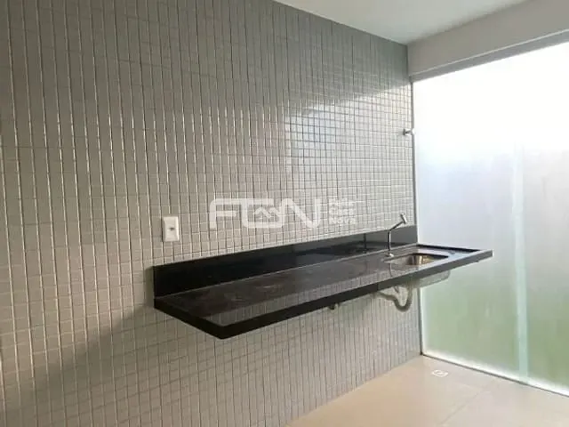Casa à venda, no bairro parque das mangabas em Camaçari