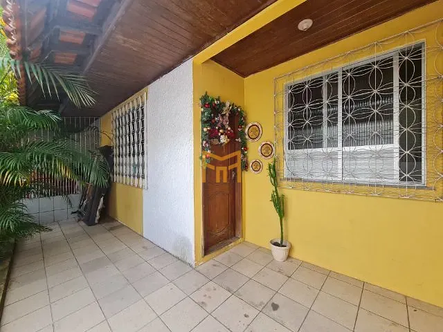 Casa com 200m² 3 quartos e 2 banheiros, à venda, no bairro Cidade Nova em Ananindeua