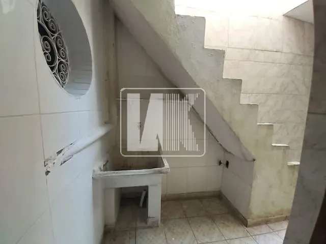 Casa com 25m² 1 quarto e 1 banheiro, para alugar, no bairro Vila Palmares em Santo André