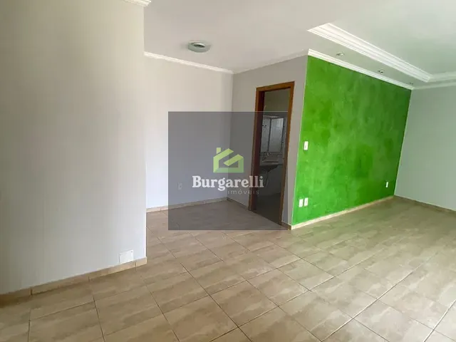 Casa 4 quartos e 3 banheiros, para alugar, no bairro Presidente Kennedy em Lavras