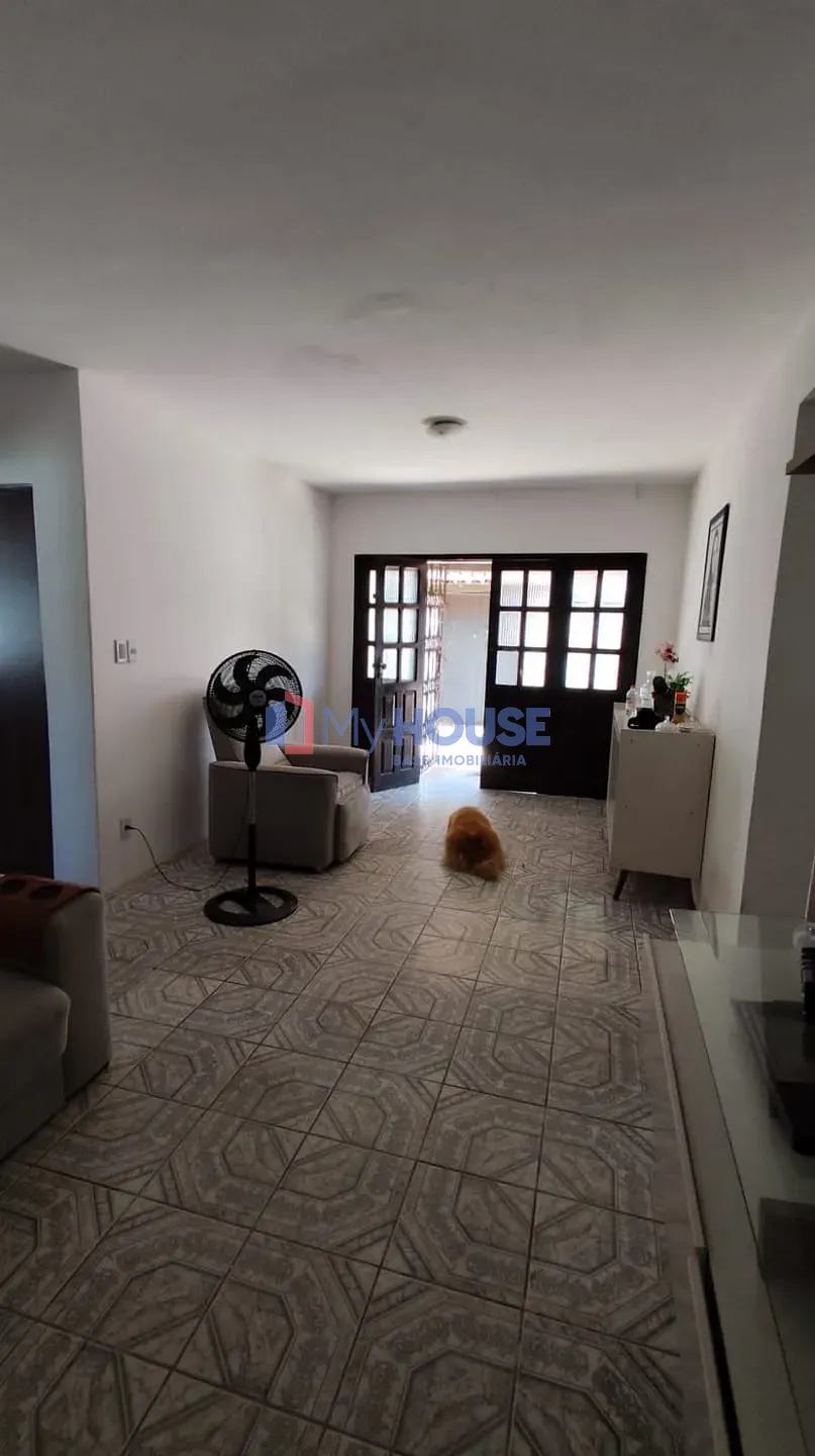 Casa, 4 quartos, 260 m² - Foto 19