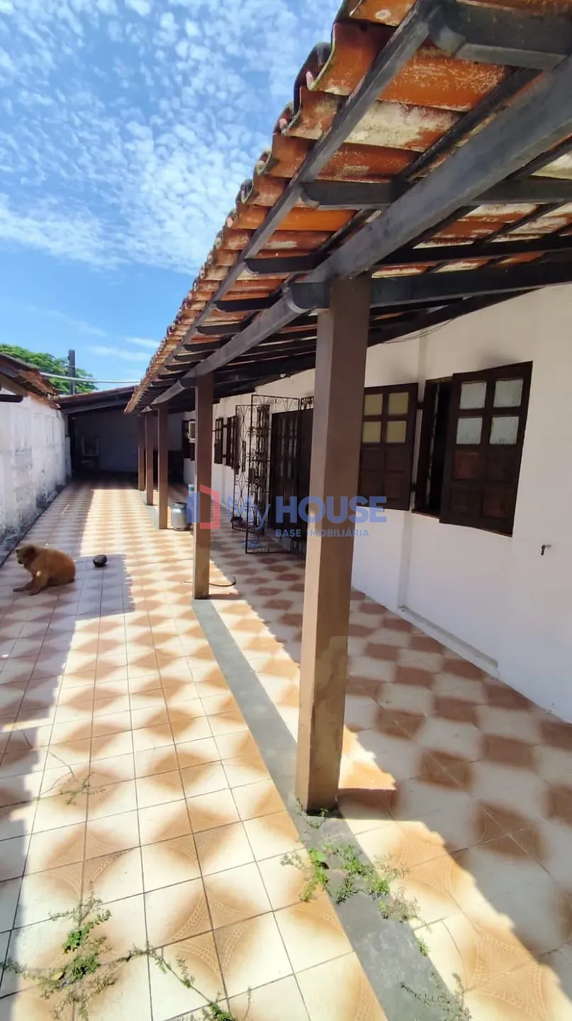Casa, 4 quartos, 260 m² - Foto 4