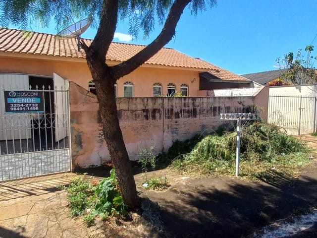 Casa com 300m² 3 quartos e 1 banheiro, à venda, no bairro Parque Residencial Ana Rosa em Cambé