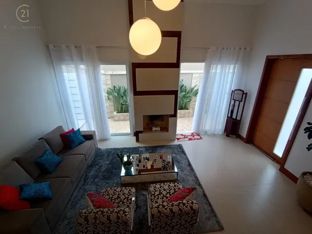 Casa com 570m² 5 quartos e 8 banheiros, à venda, no bairro Esperança em Londrina
