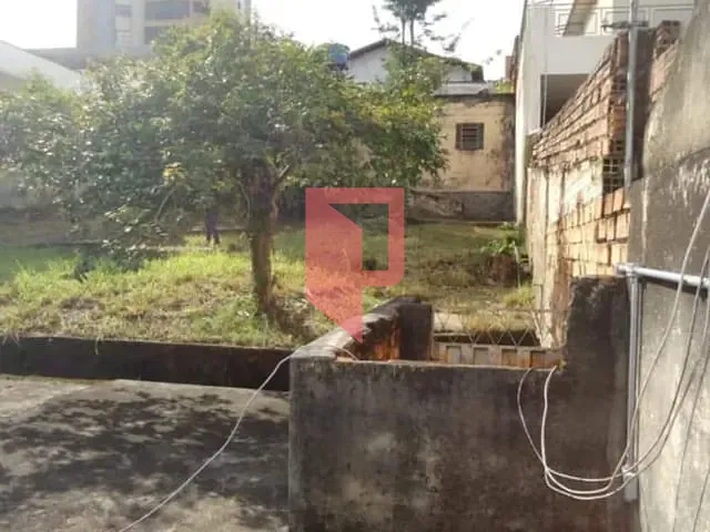 Casa com 360m², à venda, no bairro Caiçaras em Belo Horizonte