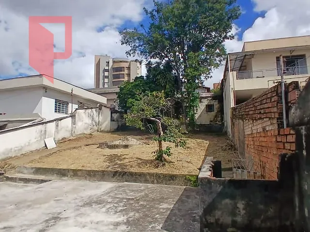 Casa com 360m², à venda, no bairro Caiçaras em Belo Horizonte
