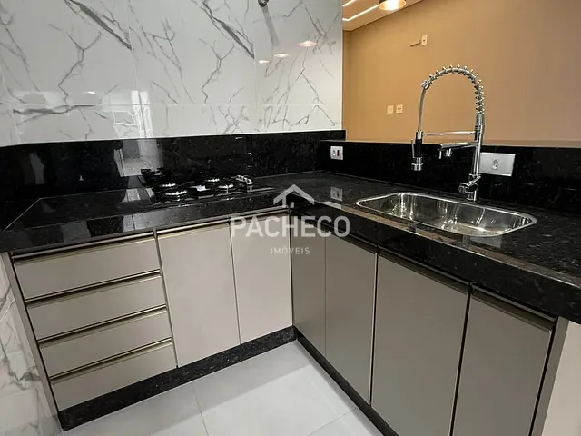 Casa 3 quartos e 2 banheiros, à venda, no bairro Planalto do Sol em Santa Bárbara D'Oeste