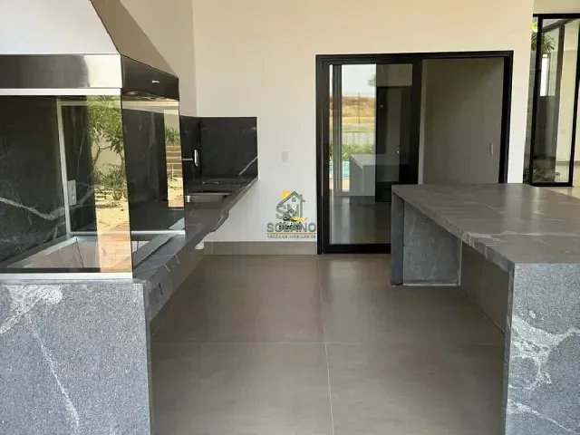 Casa com 480m² 4 quartos e 6 banheiros, à venda, no bairro Residencial Goiânia Golfe Clube em Goiânia