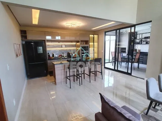 Casa com 327m² 3 quartos e 1 banheiro, à venda, no bairro Bairro dos Guedes em Tremembé