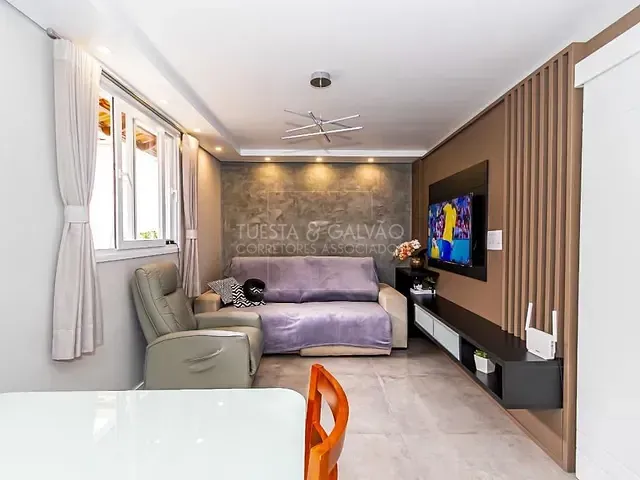 Casa com 112m² 3 quartos e 2 banheiros, à venda, no bairro Capão da Imbuia em Curitiba