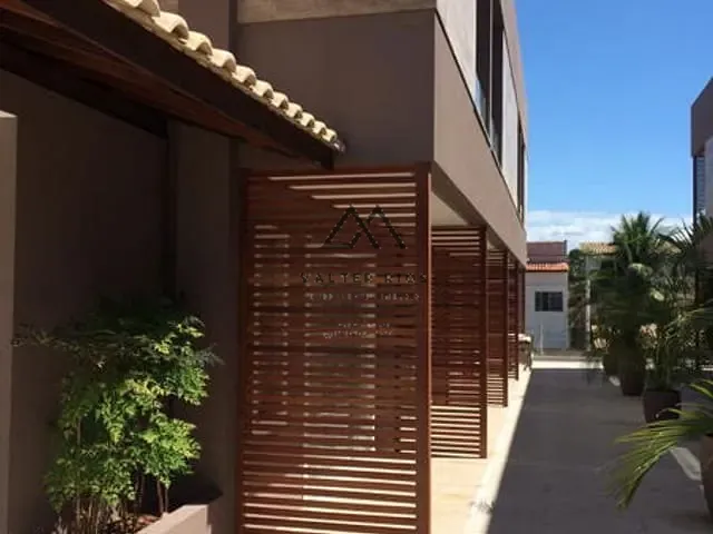 Casa 3 quartos e 2 banheiros, à venda, no bairro Nossa Senhora da Vitória em Ilhéus