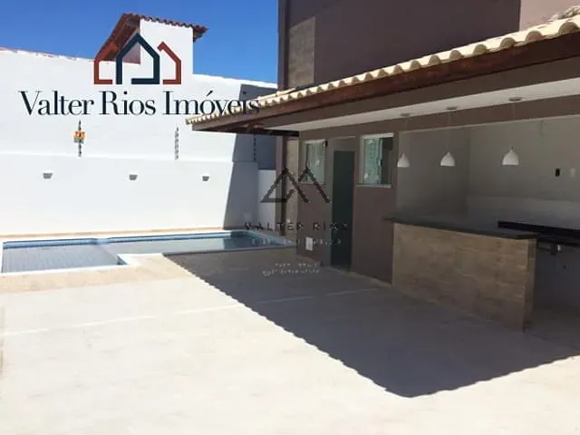 Casa 3 quartos e 2 banheiros, à venda, no bairro Nossa Senhora da Vitória em Ilhéus