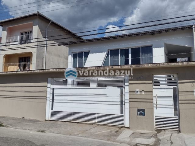 Casa com 480m² 3 quartos e 2 banheiros, à venda, no bairro Jardim São Pedro em Mogi das Cruzes