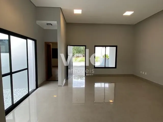 Casa 3 quartos e 2 banheiros, à venda, no bairro Residencial Vila Romana em Fortaleza