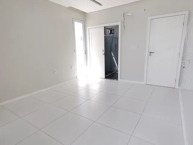 Casa com 360m² 4 quartos e 4 banheiros, à venda ou para alugar, no bairro Zona de Expansão (Robalo) em Aracaju