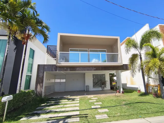 Casa com 360m² 4 quartos e 4 banheiros, à venda ou para alugar, no bairro Zona de Expansão (Robalo) em Aracaju