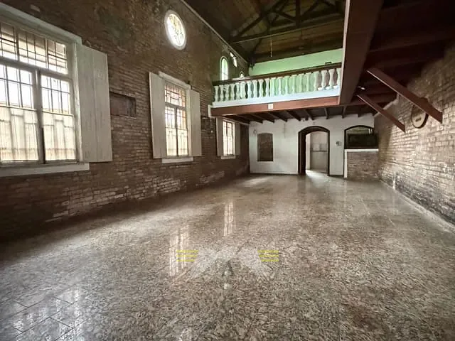Prédio com 306m², à venda ou para alugar, no bairro Belém em São Paulo