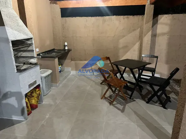 Casa com 480m² 3 quartos e 1 banheiro, à venda, no bairro Jardim Capricórnio em Caraguatatuba